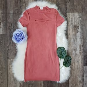 🌺💖💋Mauve Peephole Dress